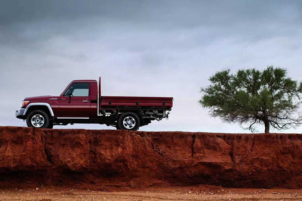 2021-toyota-land-cruiser-70.jpg