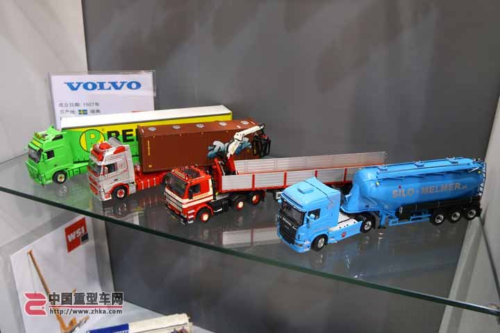 598-1412100SS5946.jpg
