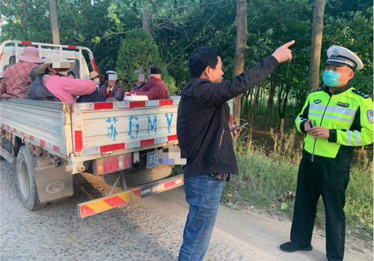 ٍԪM(fi)ӱPǧ(yn)؛܇(ch)d