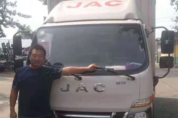 DƬ4.jpg