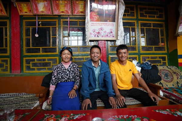DƬ10.jpg