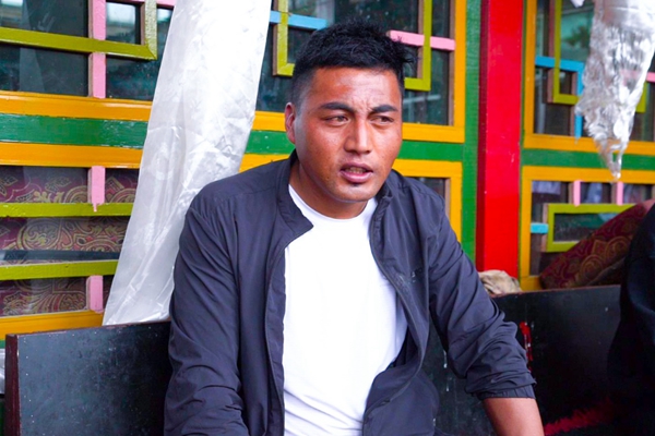 DƬ4.jpg