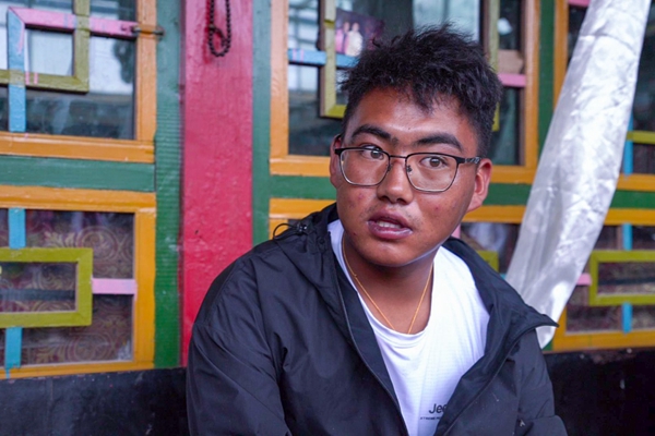 DƬ6.jpg