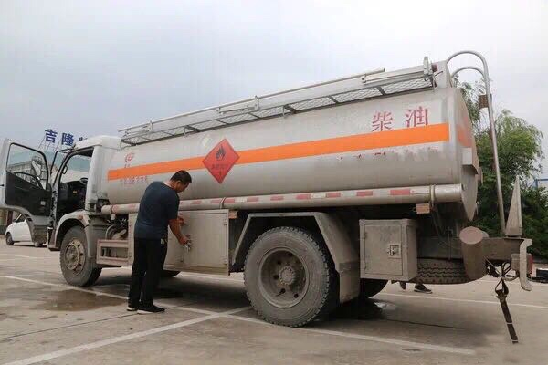 朡Ʒ(gu)܇܇@ЩcP(gun)