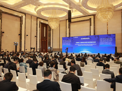 Ї܇B(ti)Փ|L(fng)܇\Gɫܰl(f)չD