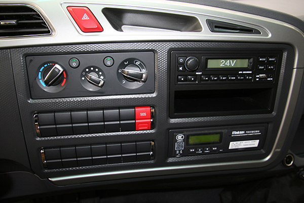 image047.jpg