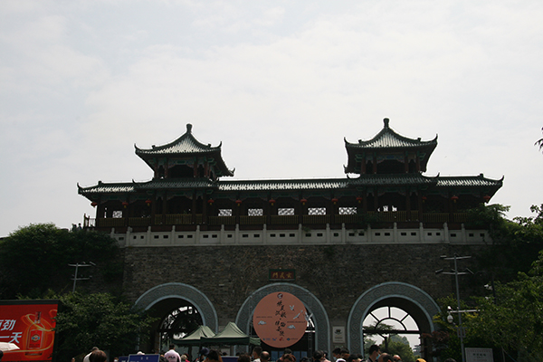 image003.jpg