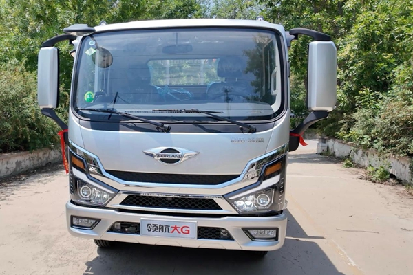 DƬ8.jpg